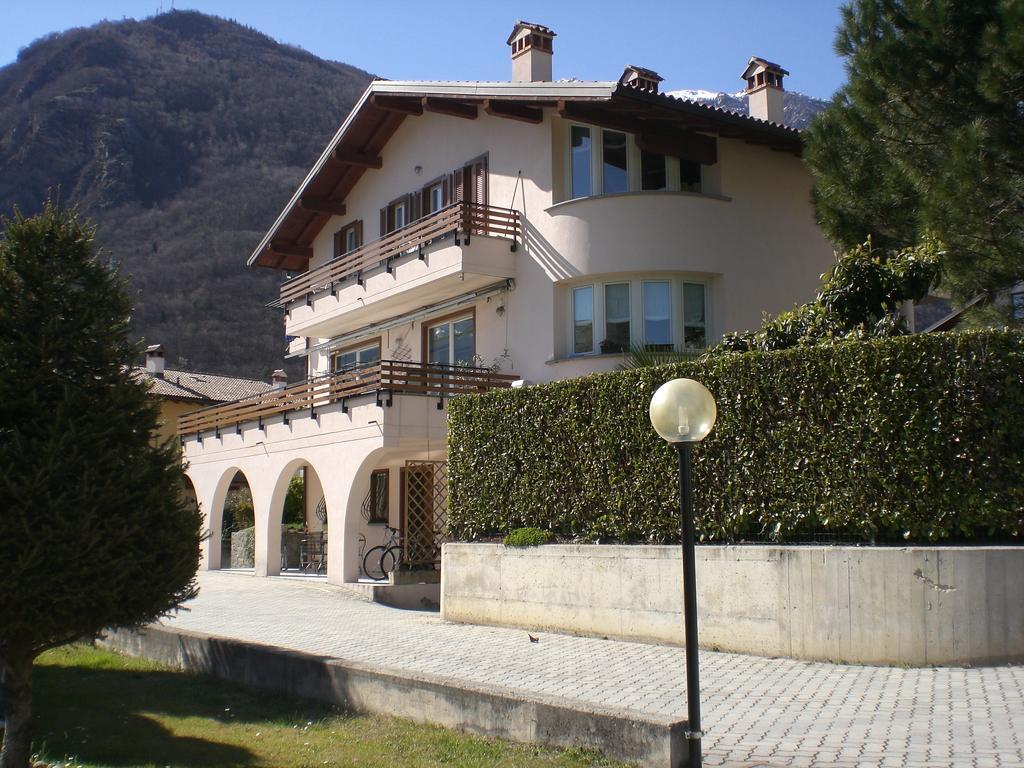 B&B Cav Rondinella Chiavenna Zimmer foto