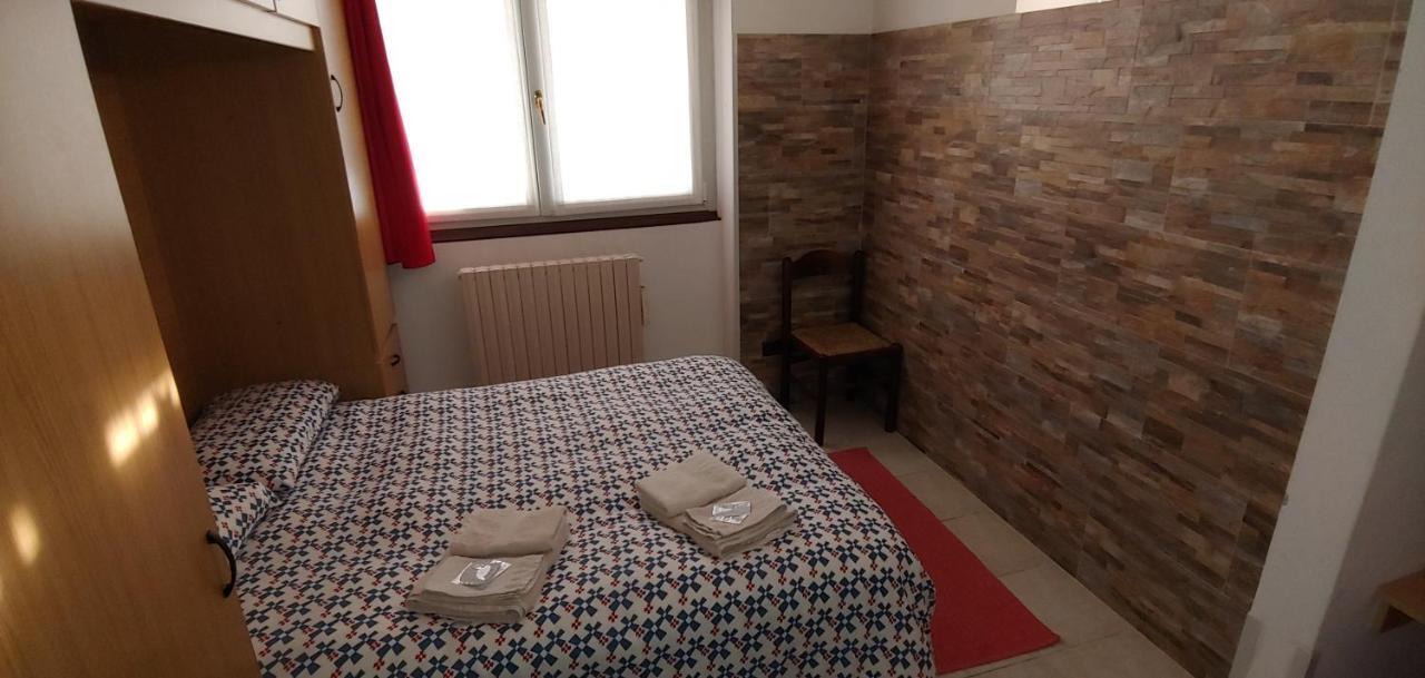 B&B Cav Rondinella Chiavenna Exterior foto